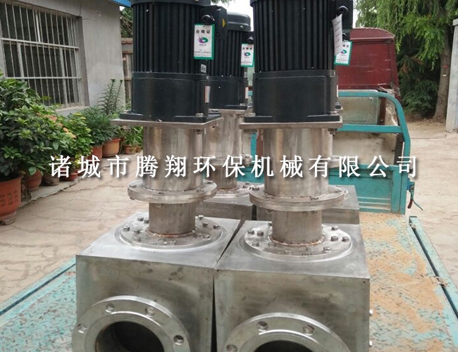 耐高温污泥切割机发往青海西宁